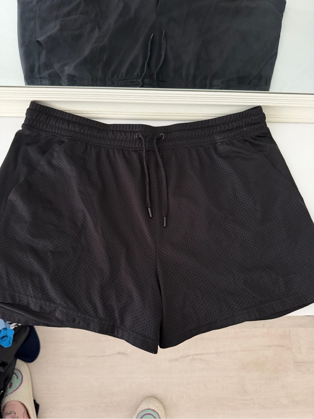 Athletic Works Black Mesh Athletic Shorts with Elastic Waist